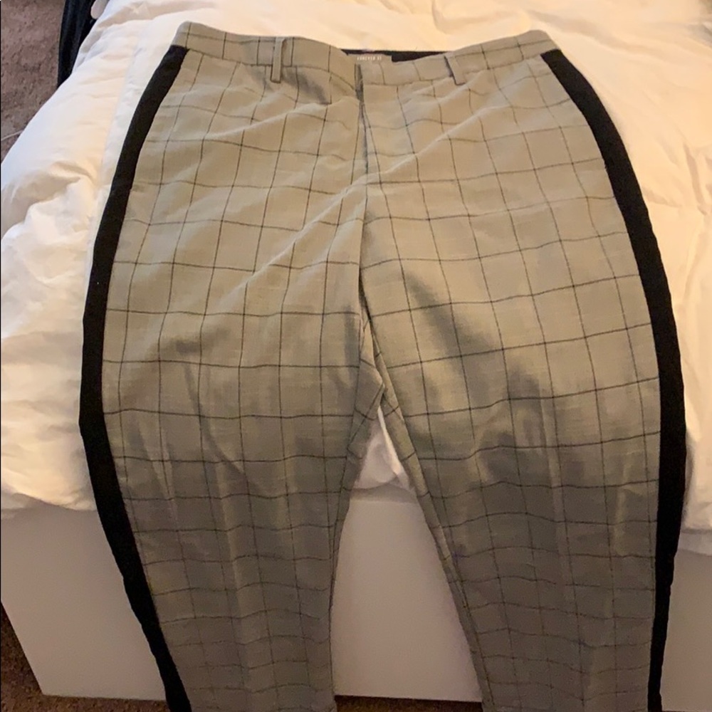 Pattern Pans - Picture 3 of 3